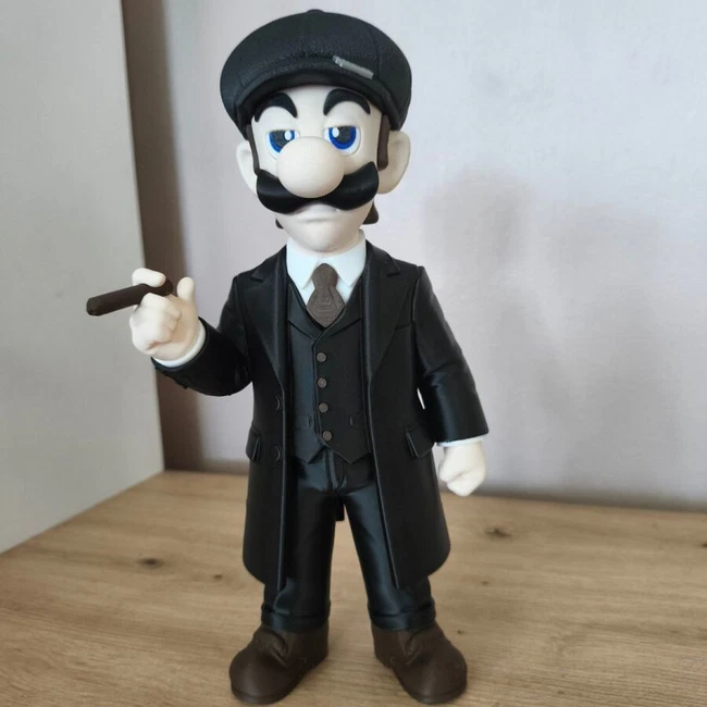 Luigi αλά Πίκυ Μπλίντερς συλλεκτική φιγούρα 3D printed καινούργια.